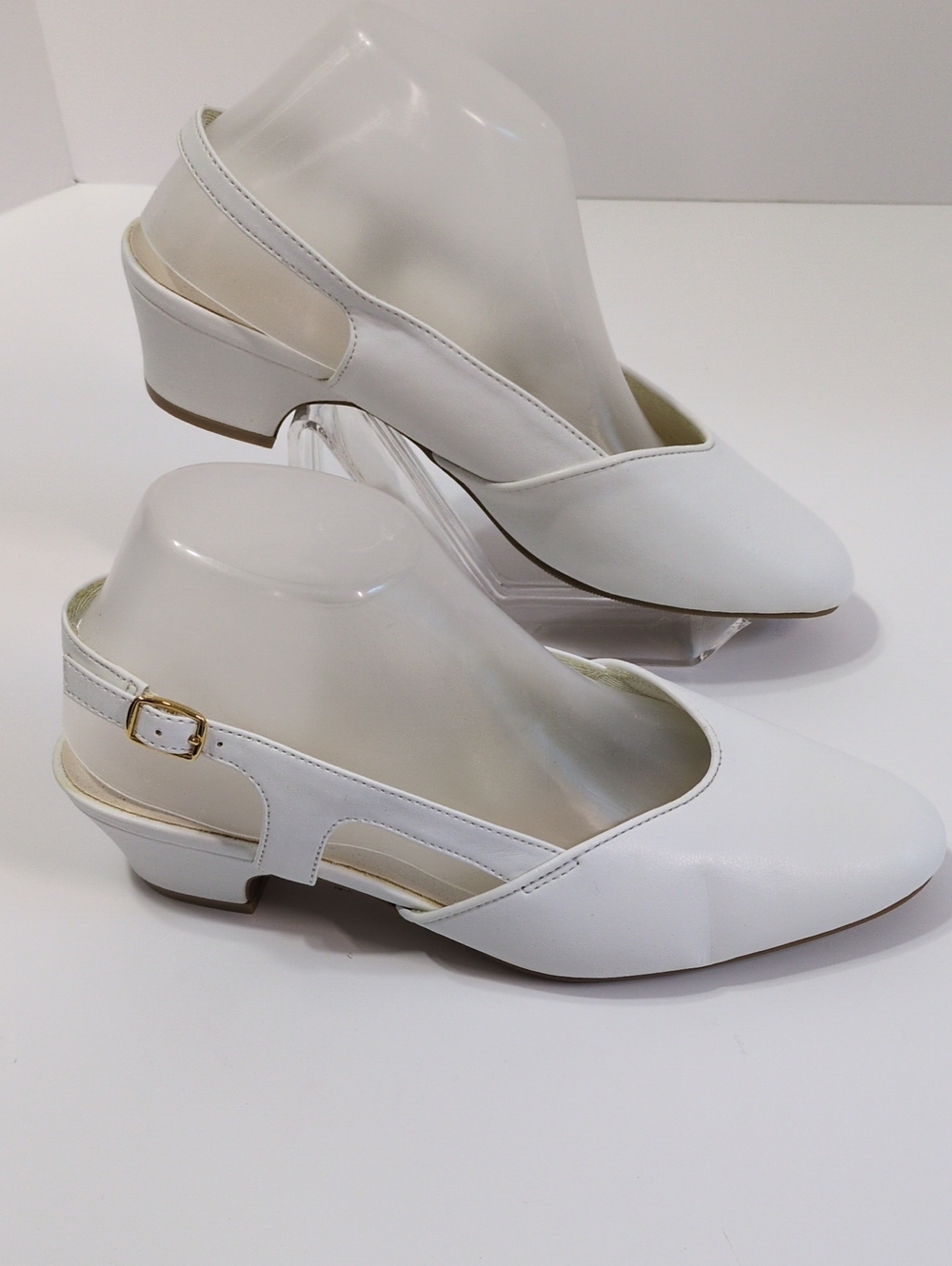 Vintage Annie Diane White Slingback Heels Low Block Heel Womens 9W